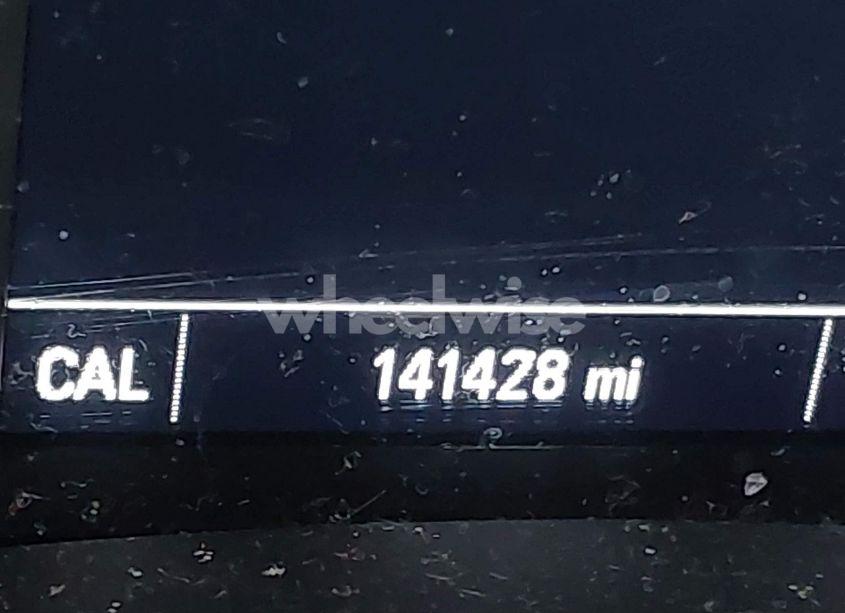 Photo 15 of 2018 Chevrolet Equinox LT (VIN 3GNAXJEVXJS556974)