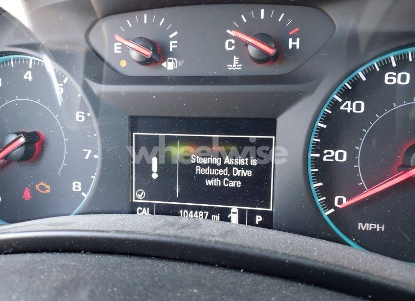 Photo 7 of 2018 Chevrolet Equinox LT (VIN 3GNAXJEVXJS573810)