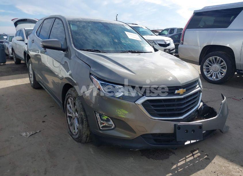 2018 Chevrolet Equinox LT (VIN 3GNAXJEVXJS573953) main photo