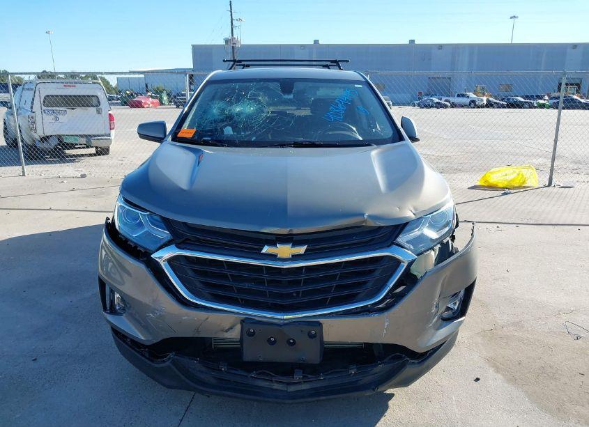 Photo 12 of 2018 Chevrolet Equinox LT (VIN 3GNAXJEVXJS579607)