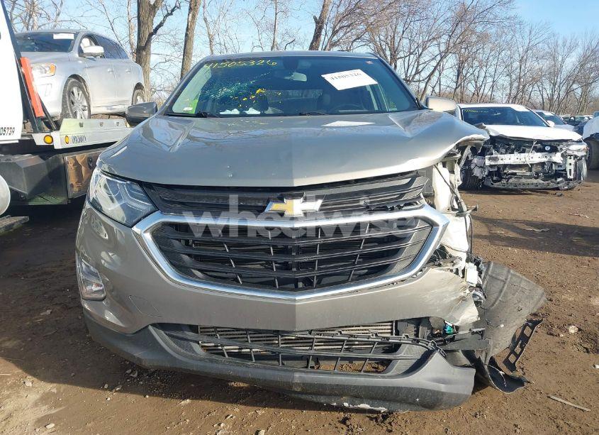 Photo 12 of 2018 Chevrolet Equinox LT (VIN 3GNAXJEVXJS614100)