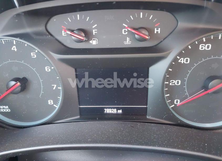 Photo 15 of 2018 Chevrolet Equinox LT (VIN 3GNAXJEVXJS614100)