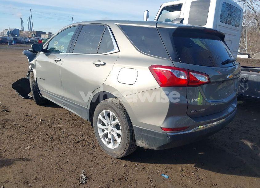 Photo 3 of 2018 Chevrolet Equinox LT (VIN 3GNAXJEVXJS614100)