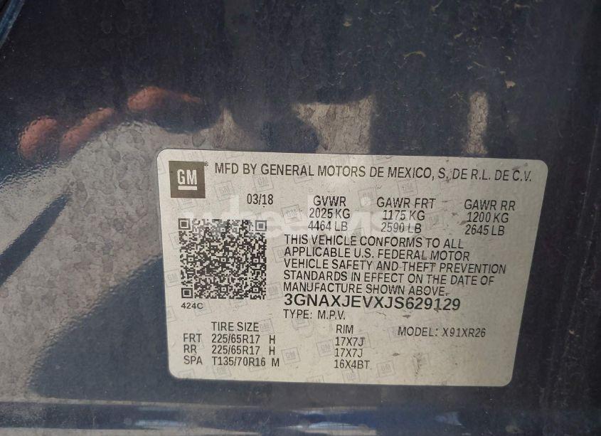 Photo 9 of 2018 Chevrolet Equinox LT (VIN 3GNAXJEVXJS629129)