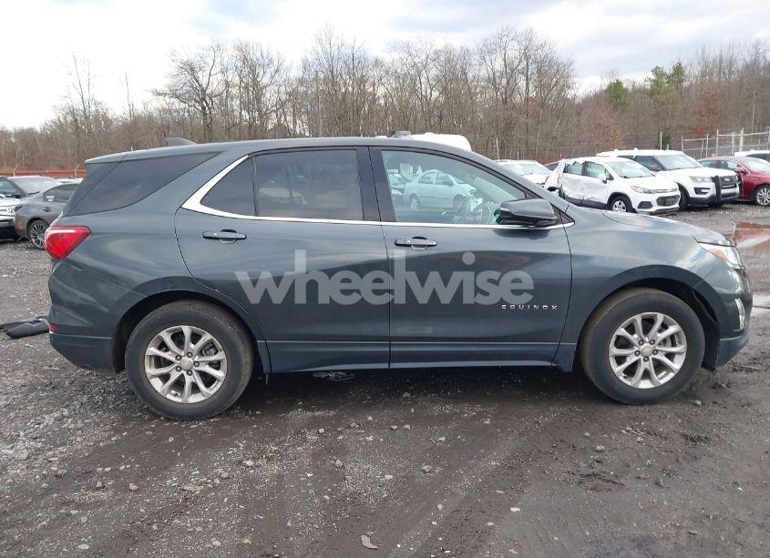 Photo 14 of 2018 Chevrolet Equinox LT (VIN 3GNAXJEVXJS635688)