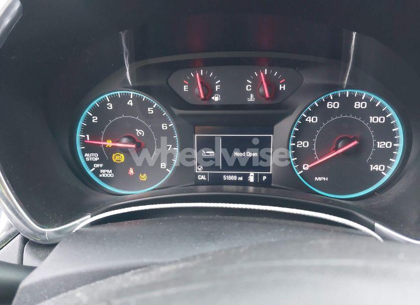 Photo 7 of 2018 Chevrolet Equinox LT (VIN 3GNAXJEVXJS635688)