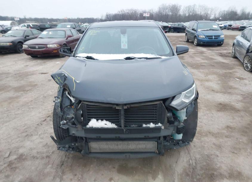 Photo 6 of 2018 Chevrolet Equinox LT (VIN 3GNAXJEVXJS644584)