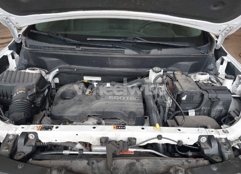 Photo 10 of 2020 Chevrolet Equinox FWD 2FL (VIN 3GNAXJEVXLS568688)