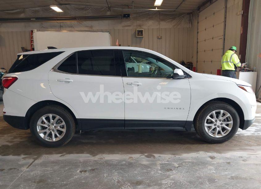 Photo 14 of 2020 Chevrolet Equinox FWD 2FL (VIN 3GNAXJEVXLS568688)