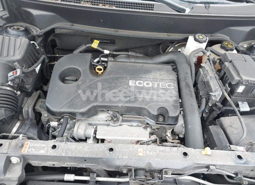 Photo 10 of 2020 Chevrolet Equinox FWD 2FL (VIN 3GNAXJEVXLS583918)
