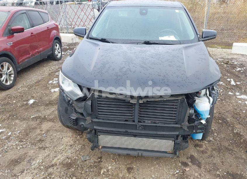 Photo 13 of 2020 Chevrolet Equinox FWD 2FL (VIN 3GNAXJEVXLS583918)