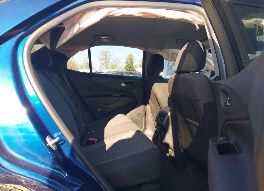 Photo 8 of 2023 Chevrolet Equinox FWD LT (VIN 3GNAXKEG0PL121021)