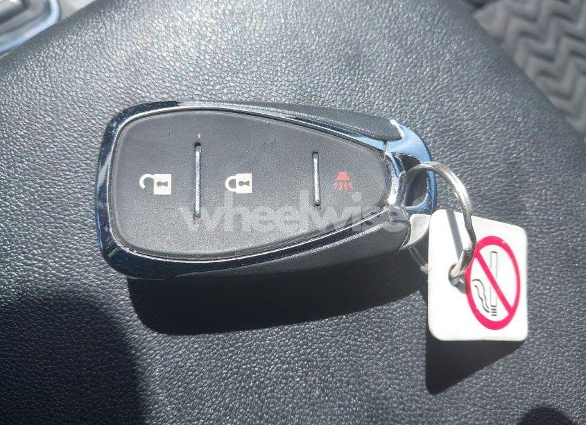 Photo 11 of 2023 Chevrolet Equinox FWD LT (VIN 3GNAXKEG0PL193028)