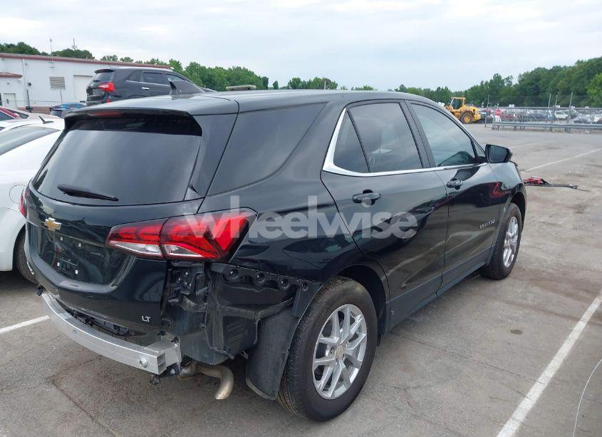 Photo 4 of 2023 Chevrolet Equinox FWD LT (VIN 3GNAXKEG0PL204271)