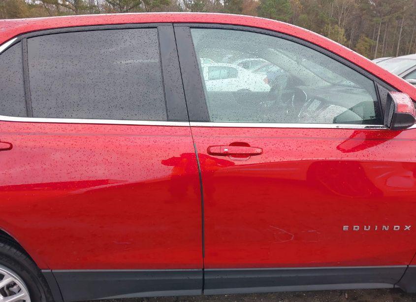 Photo 13 of 2023 Chevrolet Equinox FWD LT (VIN 3GNAXKEG0PL270819)