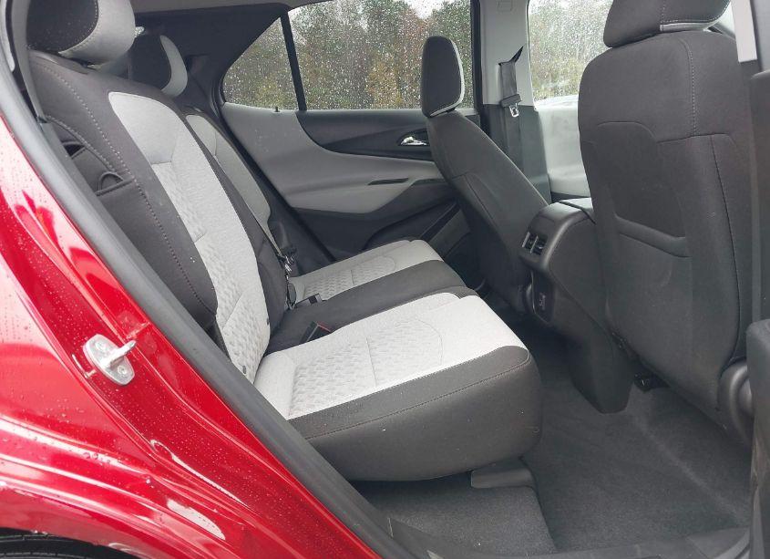 Photo 8 of 2023 Chevrolet Equinox FWD LT (VIN 3GNAXKEG0PL270819)