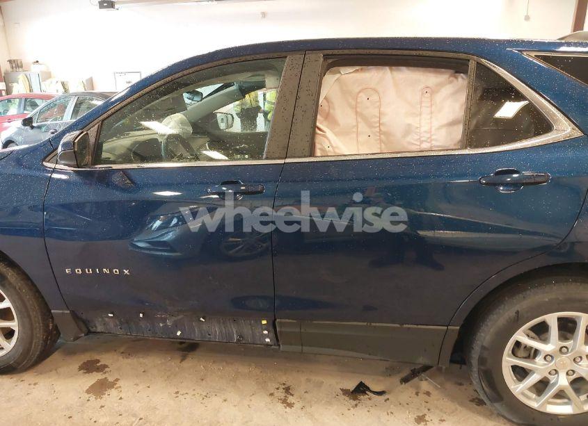 Photo 14 of 2023 Chevrolet Equinox FWD LT (VIN 3GNAXKEG0PS137130)