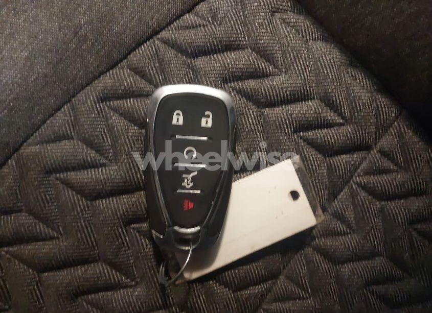 Photo 11 of 2024 Chevrolet Equinox FWD LT (VIN 3GNAXKEG0RL234454)