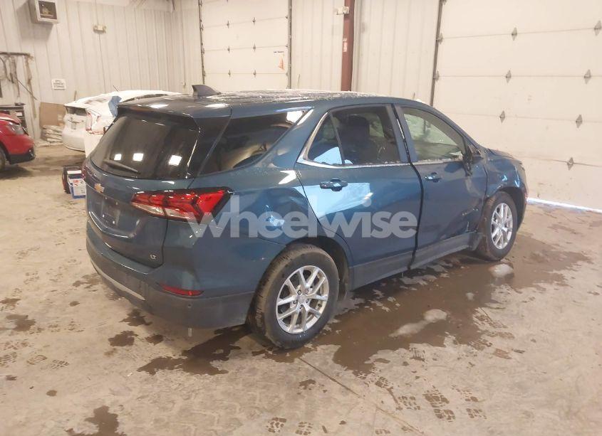 Photo 4 of 2024 Chevrolet Equinox FWD LT (VIN 3GNAXKEG0RL234454)