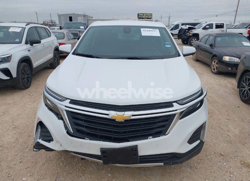 Photo 12 of 2024 Chevrolet Equinox FWD LT (VIN 3GNAXKEG0RL361317)
