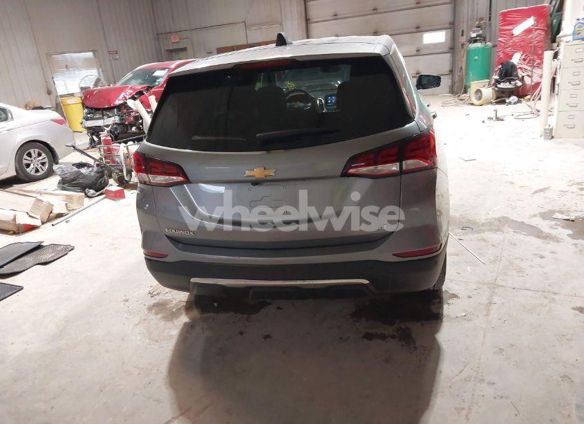 Photo 16 of 2024 Chevrolet Equinox FWD LT (VIN 3GNAXKEG0RS117107)