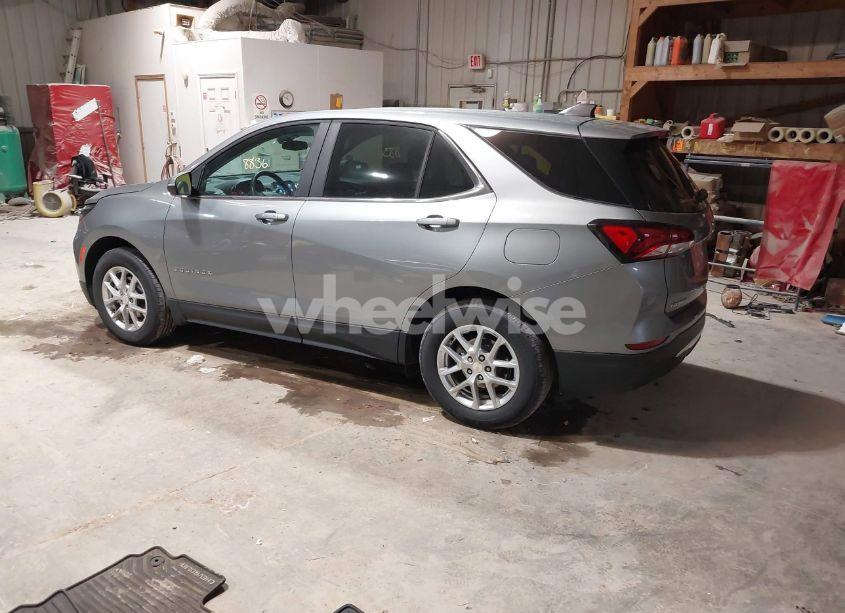 Photo 3 of 2024 Chevrolet Equinox FWD LT (VIN 3GNAXKEG0RS117107)