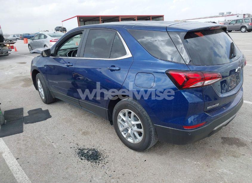 Photo 3 of 2023 Chevrolet Equinox FWD LT (VIN 3GNAXKEG1PS120109)