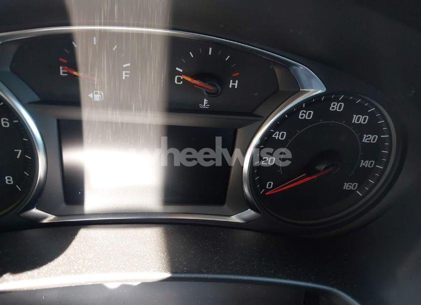 Photo 15 of 2024 Chevrolet Equinox FWD LT (VIN 3GNAXKEG1RL226461)