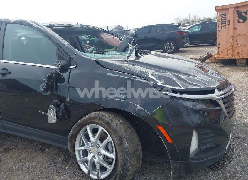 Photo 6 of 2024 Chevrolet Equinox FWD LT (VIN 3GNAXKEG1RL297806)