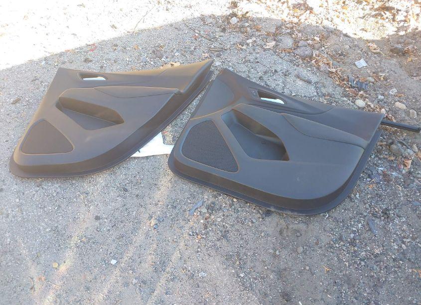 Photo 12 of 2024 Chevrolet Equinox FWD LT (VIN 3GNAXKEG1RL355607)