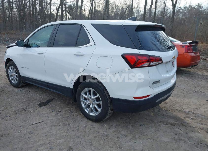 Photo 3 of 2024 Chevrolet Equinox FWD LT (VIN 3GNAXKEG1RL363819)