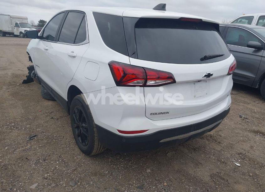 Photo 3 of 2024 Chevrolet Equinox FWD LT (VIN 3GNAXKEG1RS105869)