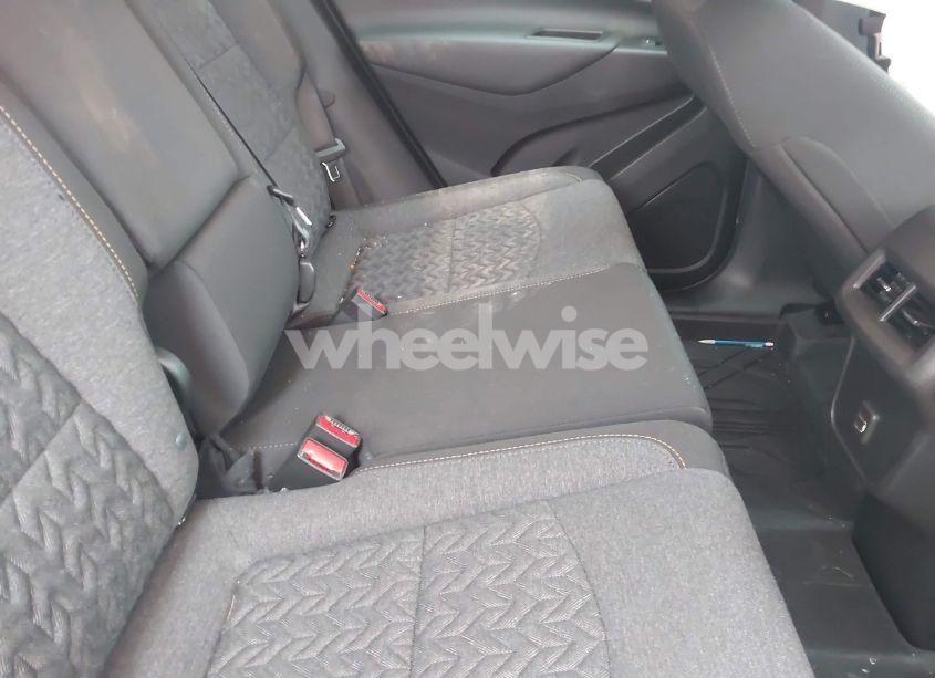 Photo 8 of 2024 Chevrolet Equinox FWD LT (VIN 3GNAXKEG1RS105869)