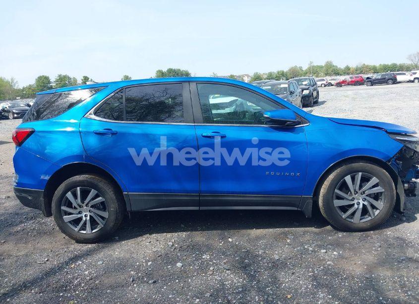 Photo 14 of 2024 Chevrolet Equinox FWD LT (VIN 3GNAXKEG1RS140640)