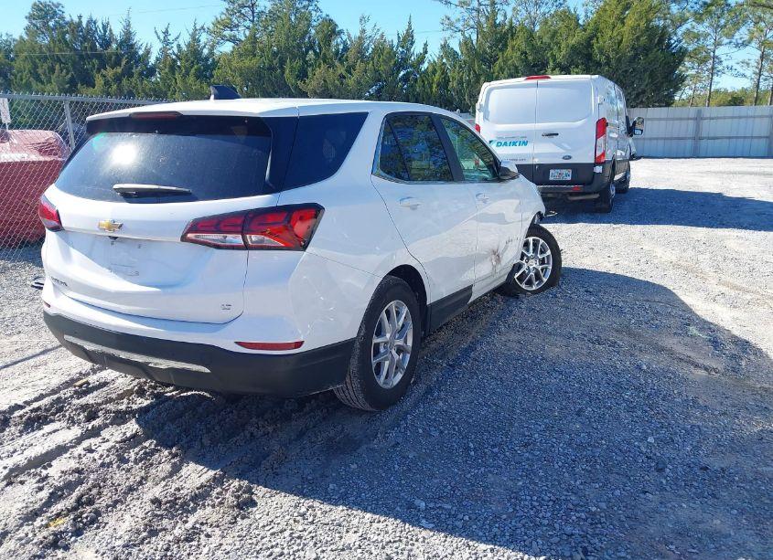 Photo 4 of 2024 Chevrolet Equinox LT (VIN 3GNAXKEG1RS146826)