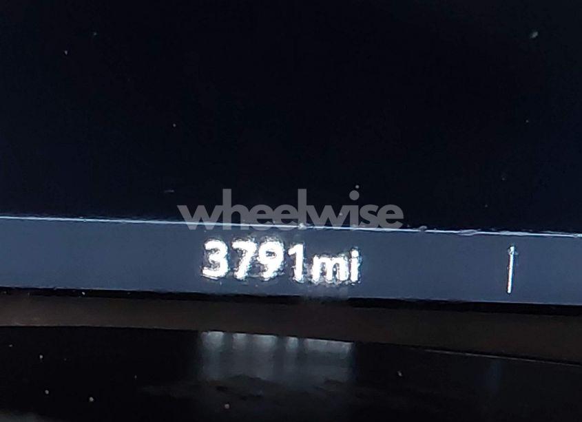 Photo 15 of 2024 Chevrolet Equinox FWD LT (VIN 3GNAXKEG1RS150312)