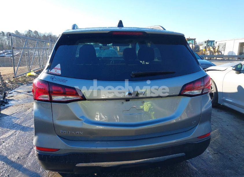 Photo 17 of 2024 Chevrolet Equinox FWD LT (VIN 3GNAXKEG1RS155915)