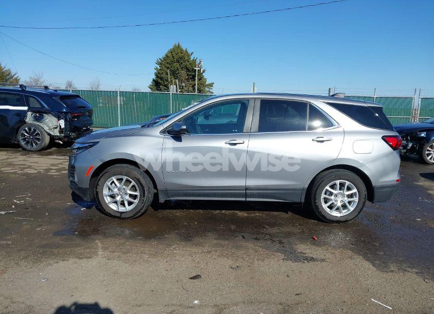 Photo 14 of 2023 Chevrolet Equinox FWD LT (VIN 3GNAXKEG2PL272426)