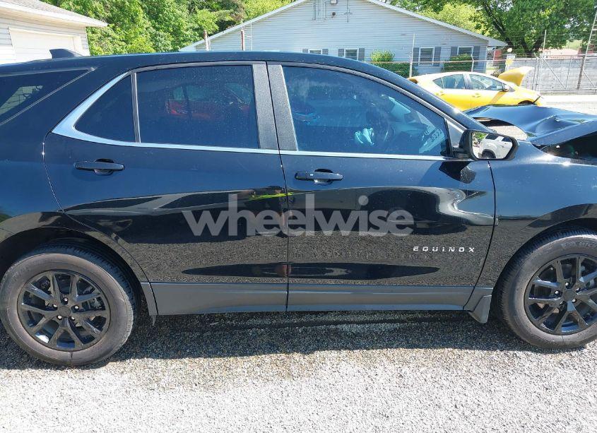 Photo 13 of 2024 Chevrolet Equinox FWD LT (VIN 3GNAXKEG2RL115742)