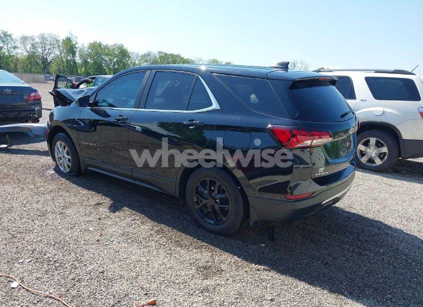 Photo 3 of 2024 Chevrolet Equinox FWD LT (VIN 3GNAXKEG2RL115742)