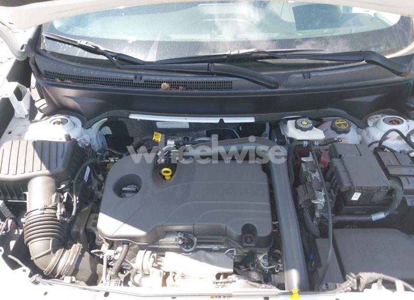 Photo 10 of 2024 Chevrolet Equinox FWD LT (VIN 3GNAXKEG2RL242152)