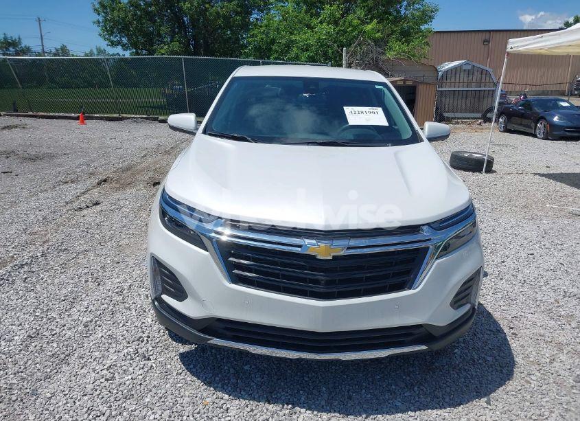 Photo 12 of 2024 Chevrolet Equinox FWD LT (VIN 3GNAXKEG2RL242152)