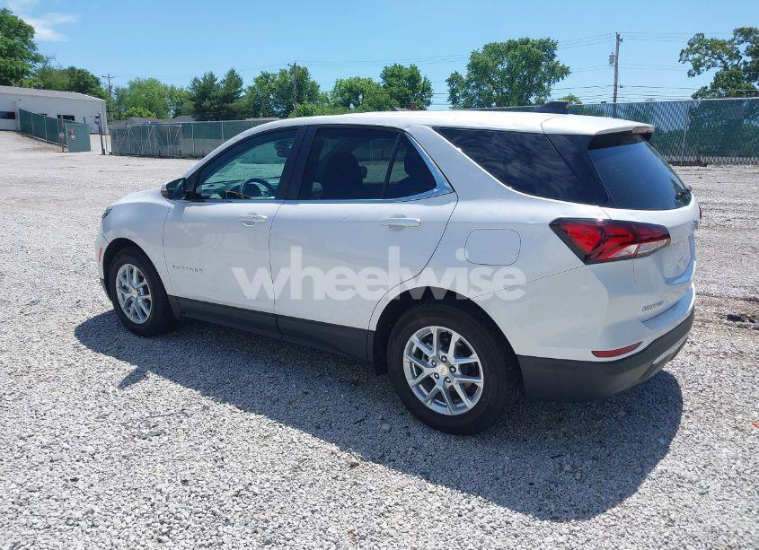 Photo 3 of 2024 Chevrolet Equinox FWD LT (VIN 3GNAXKEG2RL242152)