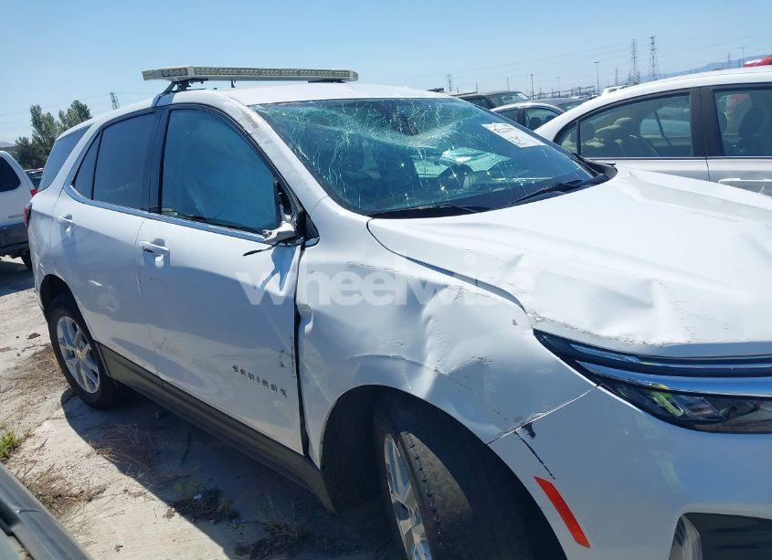 Photo 13 of 2024 Chevrolet Equinox FWD LT (VIN 3GNAXKEG2RS105279)