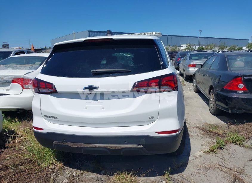 Photo 16 of 2024 Chevrolet Equinox FWD LT (VIN 3GNAXKEG2RS105279)