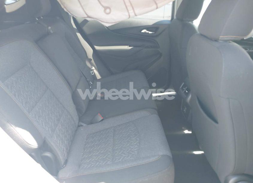 Photo 8 of 2024 Chevrolet Equinox FWD LT (VIN 3GNAXKEG2RS105279)