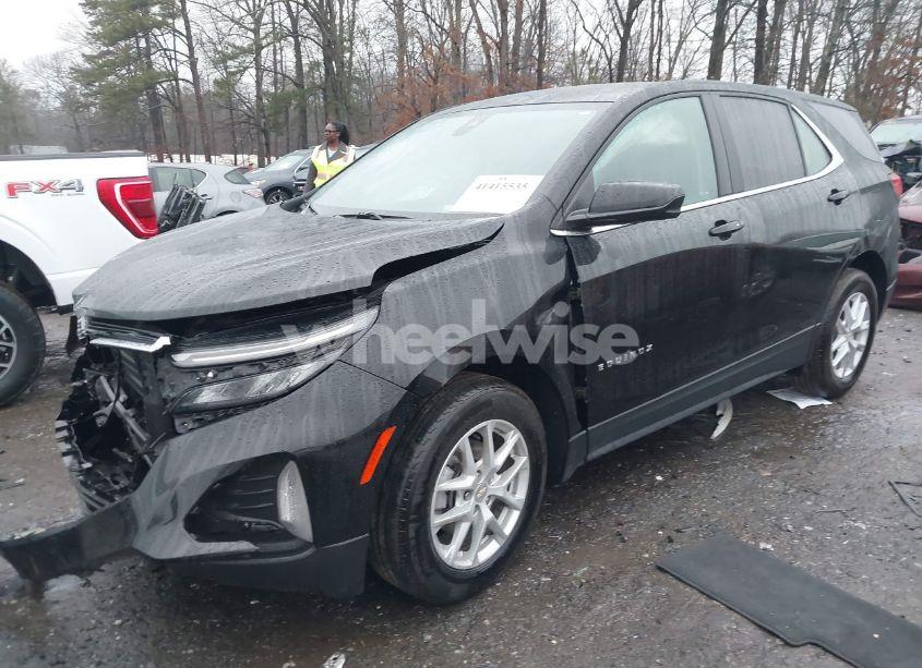 Photo 2 of 2023 Chevrolet Equinox FWD LT (VIN 3GNAXKEG3PL204815)