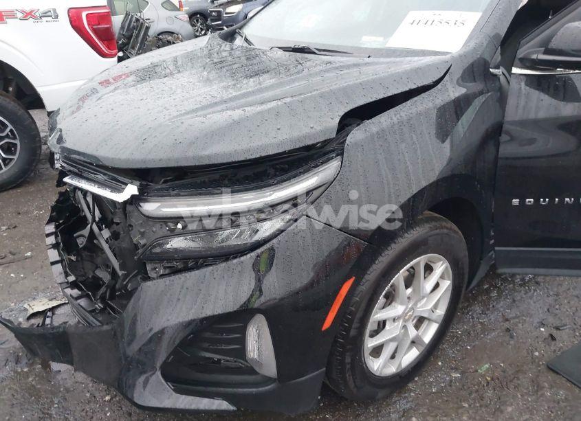 Photo 6 of 2023 Chevrolet Equinox FWD LT (VIN 3GNAXKEG3PL204815)