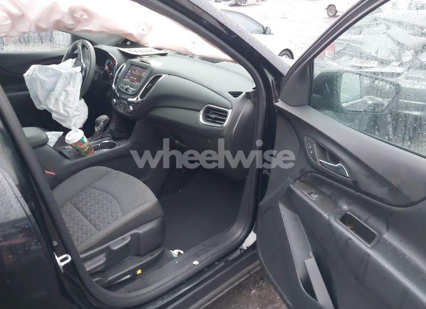 Photo 8 of 2023 Chevrolet Equinox FWD LT (VIN 3GNAXKEG3PL204815)