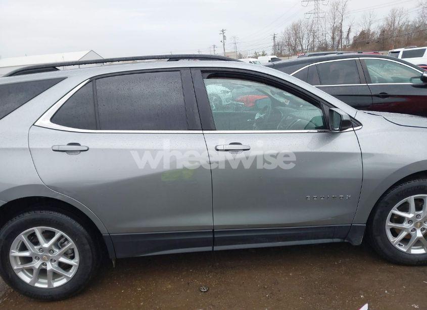 Photo 13 of 2023 Chevrolet Equinox FWD LT (VIN 3GNAXKEG3PS198746)